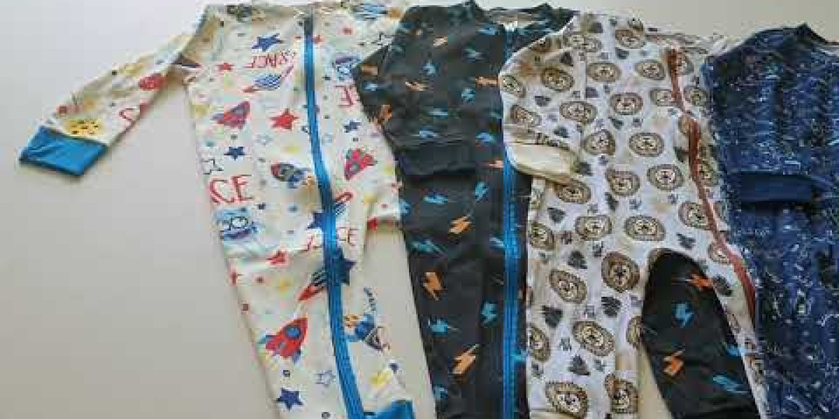 Pijamas de Niño y Ropa de estar por casa
