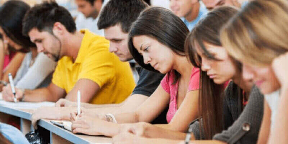 Диплом высшего образования с занесением в реестр.