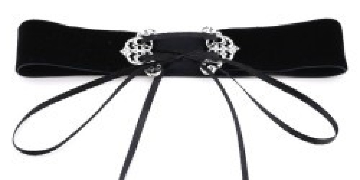 leather whip do082