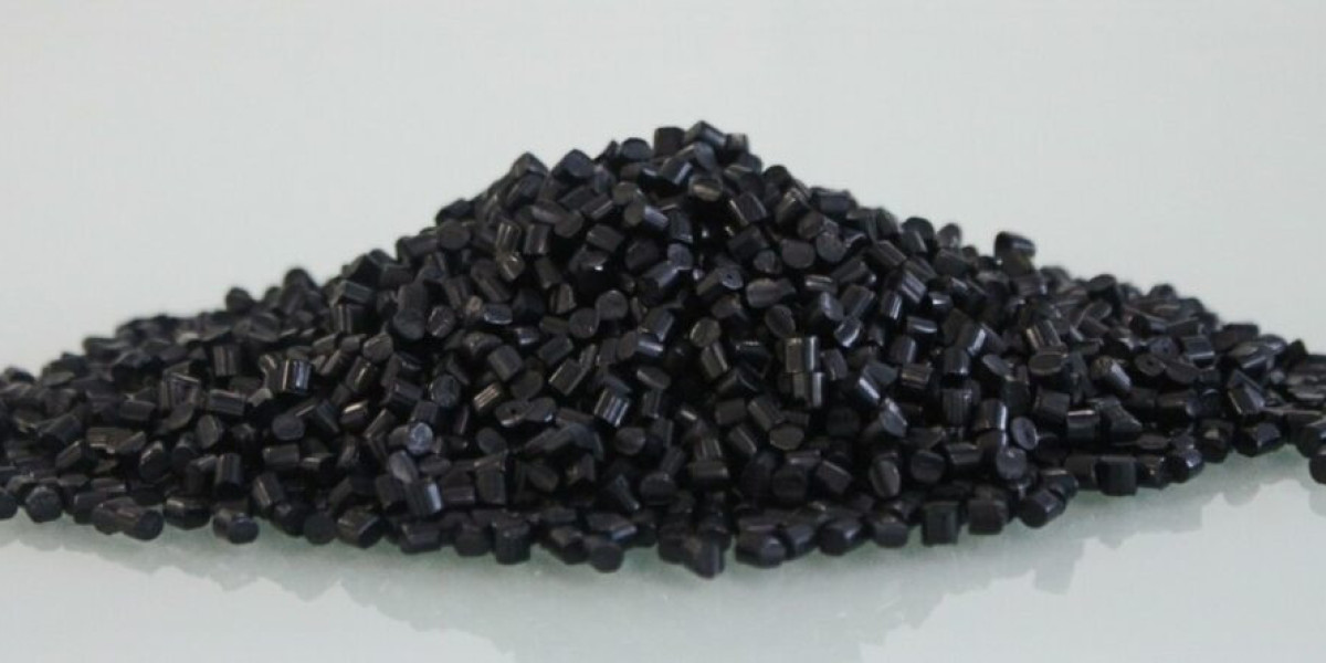 Why Black Masterbatch Manufacturers Are Vital for Plastic Quality