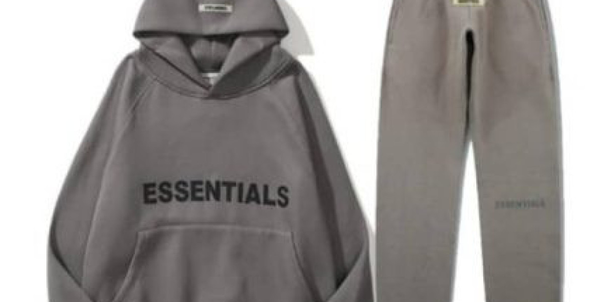 Essentials Hoodie That Combines Everyday Wear with Urban Cool